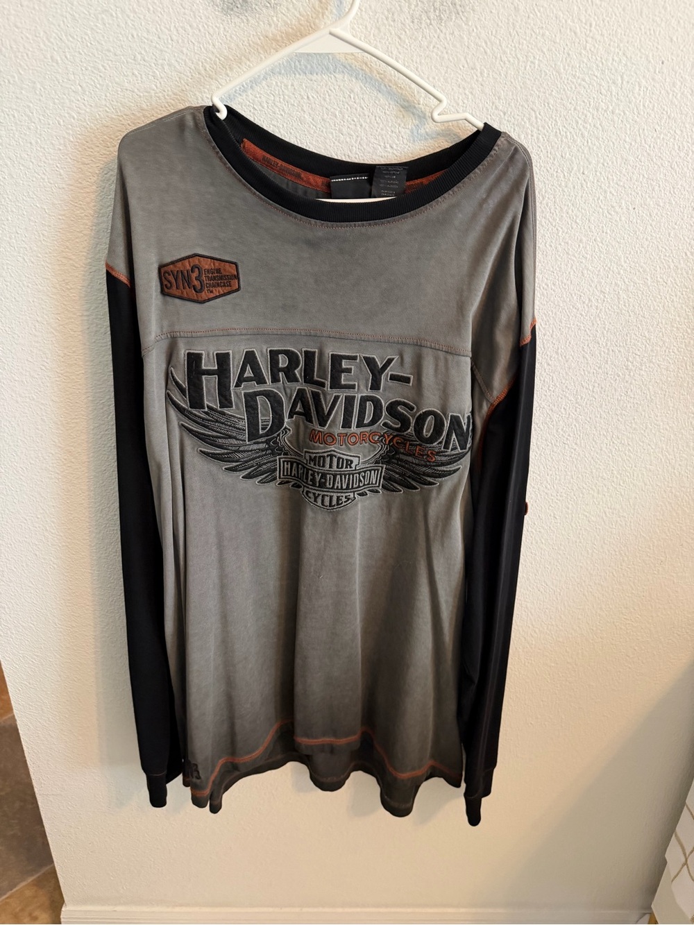 Harley-Davidson Black and Gray Long-Sleeve Logo Tee